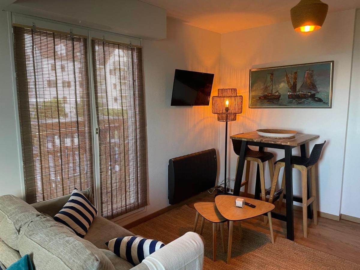 Joli Studio Pres Du Front De Mer Cabourg Exterior foto